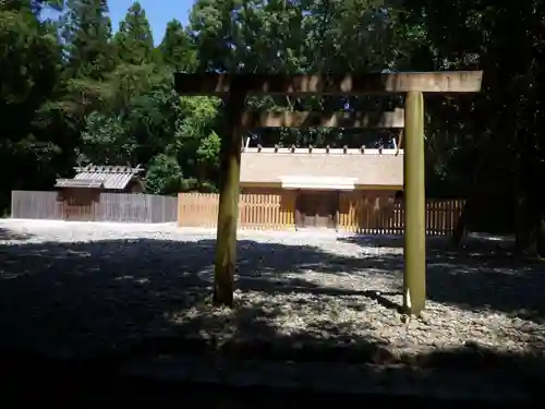 神麻続機殿神社(皇大神宮所管社)の鳥居