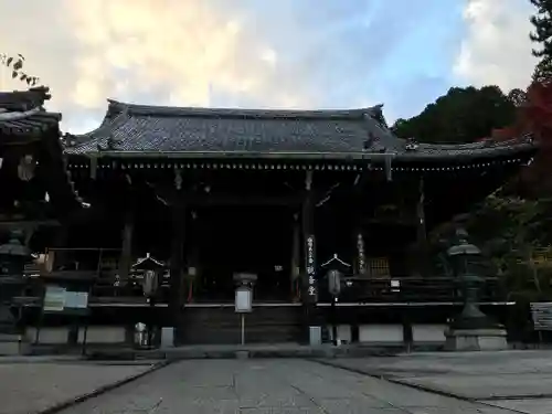 善峯寺の本殿・本堂