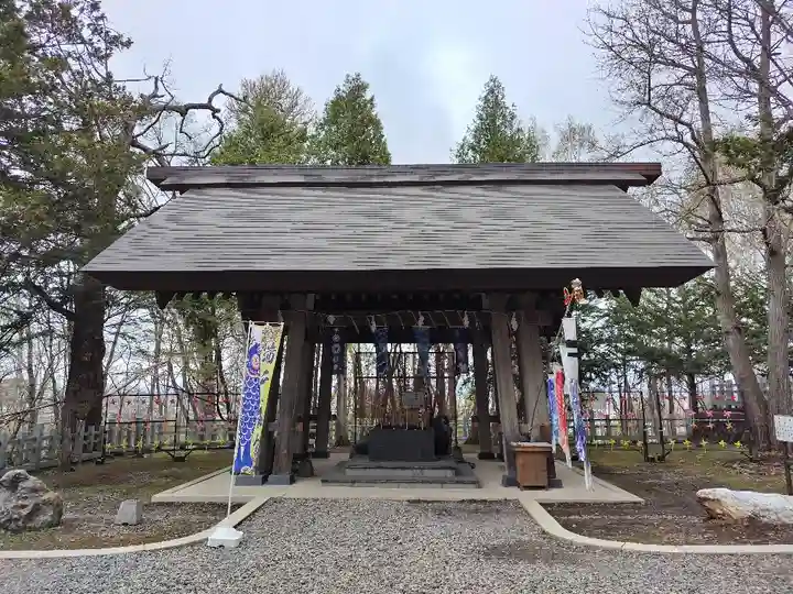 上川神社の手水舎