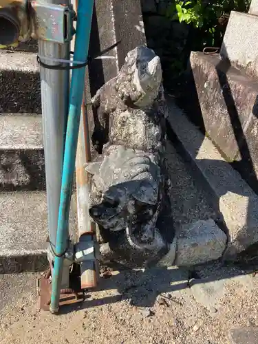 粉河産土神社（たのもしの宮）の像