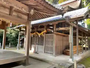 加舎神社の本殿・本堂
