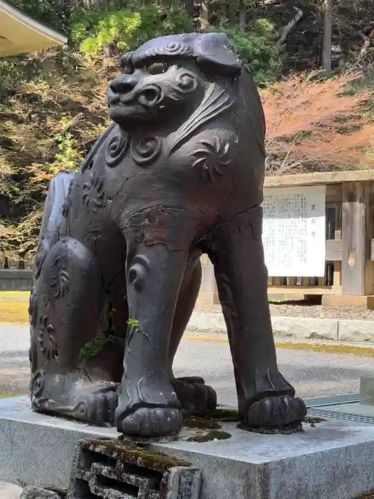 黒石寺の狛犬