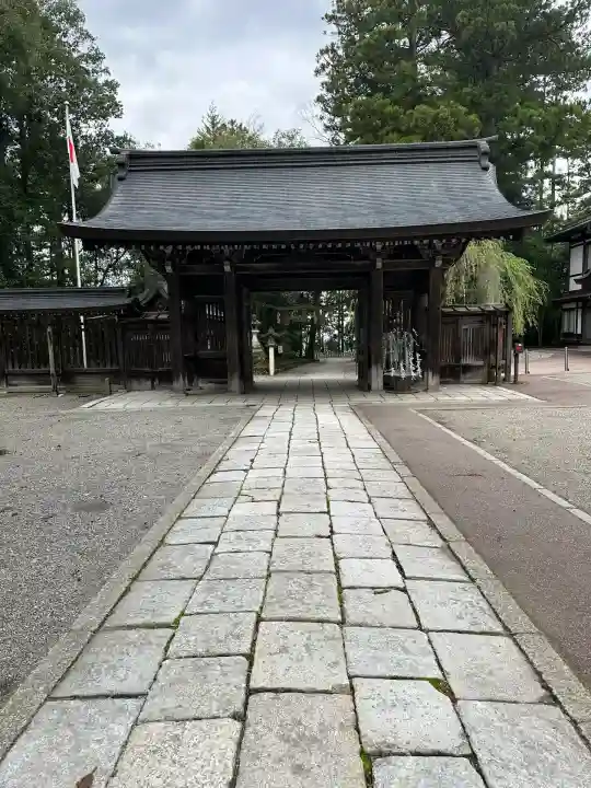 雄山神社前立社壇(富山県)