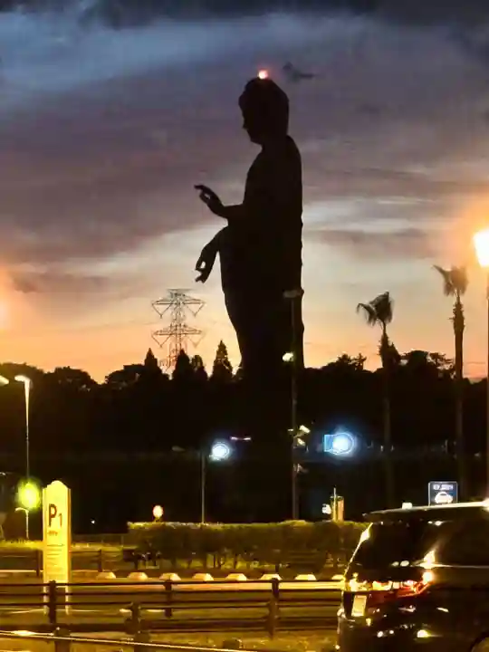 東本願寺本廟 牛久浄苑(牛久大仏)(茨城県)