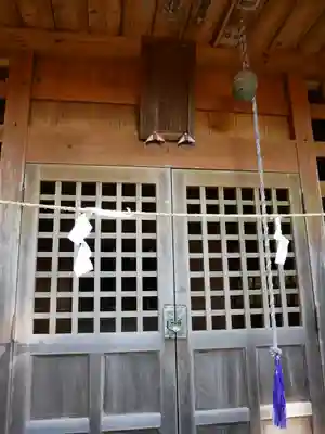 小六柏尾社の本殿・本堂