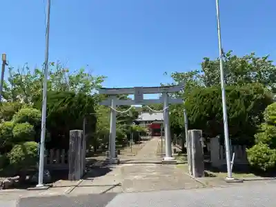 四天木稲生神社の{uncategorized: "未分類", other: "その他", undefined: "問題あり", building: "その他建物", grave: "お墓", sacred_gate: "鳥居", guardian: "狛犬", statue: "像", buddha: "仏像", history: "歴史", nature: "自然", garden: "庭園", animal: "動物", pagoda: "塔", temizu: "手水舎", mountain_gate: "山門・神門", sanctuary: "本殿・本堂", subordinate: "末社・摂社", art: "芸術", scenery: "景色", jizo: "地蔵", ema: "絵馬", goshuin: "御朱印", omikuji: "おみくじ", items: "授与品その他", amulet: "お守り", goshuincho: "御朱印帳", eats: "食事", festival: "お祭り", votive_dance: "神楽", shichigosan: "七五三参", wedding: "結婚式", experience: "体験その他", initially: "初詣", around: "周辺", anti_infection: "感染症対策"}