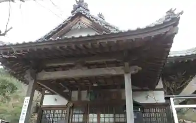 妙音寺の本殿・本堂