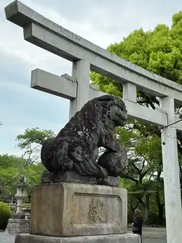 富士山本宮浅間大社の{uncategorized: "未分類", other: "その他", undefined: "問題あり", building: "その他建物", grave: "お墓", sacred_gate: "鳥居", guardian: "狛犬", statue: "像", buddha: "仏像", history: "歴史", nature: "自然", garden: "庭園", animal: "動物", pagoda: "塔", temizu: "手水舎", mountain_gate: "山門・神門", sanctuary: "本殿・本堂", subordinate: "末社・摂社", art: "芸術", scenery: "景色", jizo: "地蔵", ema: "絵馬", goshuin: "御朱印", omikuji: "おみくじ", items: "授与品その他", amulet: "お守り", goshuincho: "御朱印帳", eats: "食事", festival: "お祭り", votive_dance: "神楽", shichigosan: "七五三参", wedding: "結婚式", experience: "体験その他", initially: "初詣", around: "周辺", anti_infection: "感染症対策"}