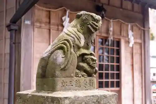 住三吉神社の狛犬