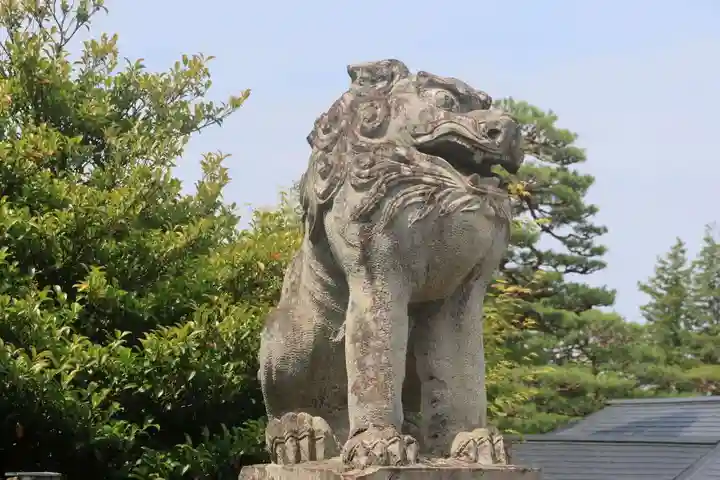 開成山大神宮の狛犬