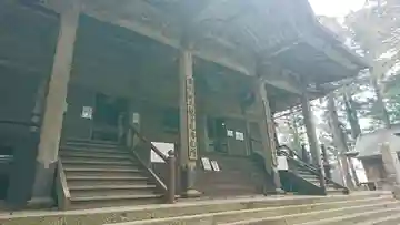 箟峯寺の本殿・本堂