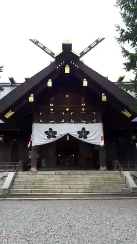 上川神社の本殿