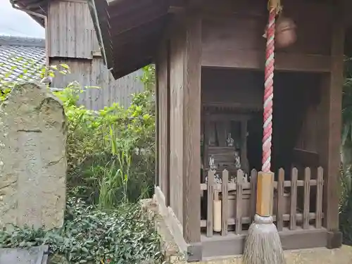 大芋神社の末社・摂社