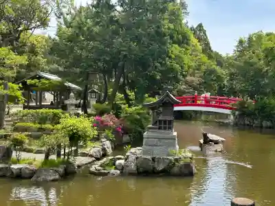 伊弉諾神宮の{uncategorized: "未分類", other: "その他", undefined: "問題あり", building: "その他建物", grave: "お墓", sacred_gate: "鳥居", guardian: "狛犬", statue: "像", buddha: "仏像", history: "歴史", nature: "自然", garden: "庭園", animal: "動物", pagoda: "塔", temizu: "手水舎", mountain_gate: "山門・神門", sanctuary: "本殿・本堂", subordinate: "末社・摂社", art: "芸術", scenery: "景色", jizo: "地蔵", ema: "絵馬", goshuin: "御朱印", omikuji: "おみくじ", items: "授与品その他", amulet: "お守り", goshuincho: "御朱印帳", eats: "食事", festival: "お祭り", votive_dance: "神楽", shichigosan: "七五三参", wedding: "結婚式", experience: "体験その他", initially: "初詣", around: "周辺", anti_infection: "感染症対策"}
