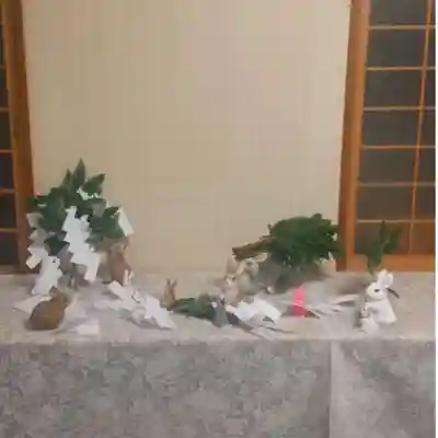 彌彦神社　(伊夜日子神社)の像