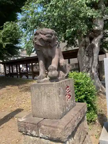 金田神社の狛犬