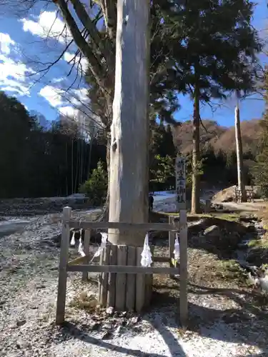 諏訪大社上社前宮のその他建物