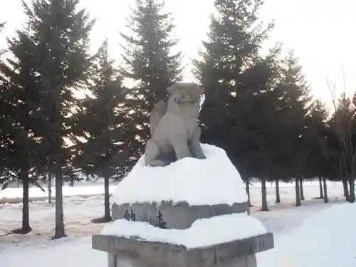 美生神社の狛犬