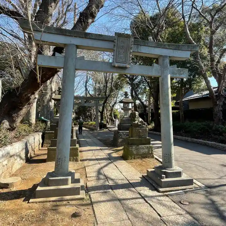 前原御嶽神社の鳥居