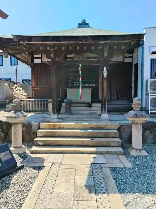 中室院の{uncategorized: "未分類", other: "その他", undefined: "問題あり", building: "その他建物", grave: "お墓", sacred_gate: "鳥居", guardian: "狛犬", statue: "像", buddha: "仏像", history: "歴史", nature: "自然", garden: "庭園", animal: "動物", pagoda: "塔", temizu: "手水舎", mountain_gate: "山門・神門", sanctuary: "本殿・本堂", subordinate: "末社・摂社", art: "芸術", scenery: "景色", jizo: "地蔵", ema: "絵馬", goshuin: "御朱印", omikuji: "おみくじ", items: "授与品その他", amulet: "お守り", goshuincho: "御朱印帳", eats: "食事", festival: "お祭り", votive_dance: "神楽", shichigosan: "七五三参", wedding: "結婚式", experience: "体験その他", initially: "初詣", around: "周辺", anti_infection: "感染症対策"}