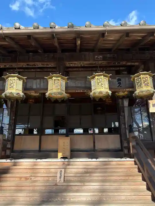 観音寺の{uncategorized: "未分類", other: "その他", undefined: "問題あり", building: "その他建物", grave: "お墓", sacred_gate: "鳥居", guardian: "狛犬", statue: "像", buddha: "仏像", history: "歴史", nature: "自然", garden: "庭園", animal: "動物", pagoda: "塔", temizu: "手水舎", mountain_gate: "山門・神門", sanctuary: "本殿・本堂", subordinate: "末社・摂社", art: "芸術", scenery: "景色", jizo: "地蔵", ema: "絵馬", goshuin: "御朱印", omikuji: "おみくじ", items: "授与品その他", amulet: "お守り", goshuincho: "御朱印帳", eats: "食事", festival: "お祭り", votive_dance: "神楽", shichigosan: "七五三参", wedding: "結婚式", experience: "体験その他", initially: "初詣", around: "周辺", anti_infection: "感染症対策"}