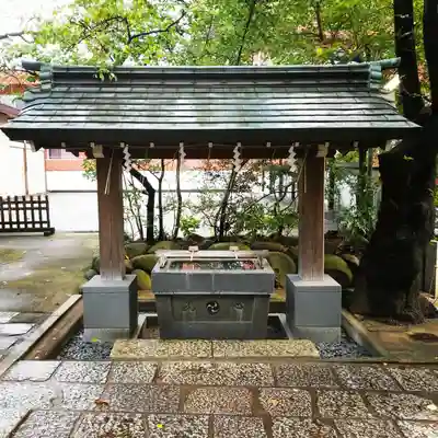 御田八幡神社の手水舎