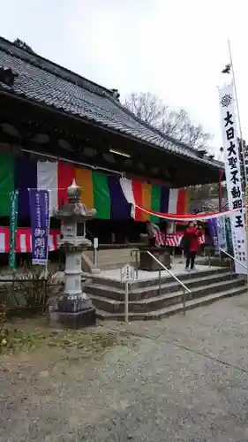 願成就寺の本殿