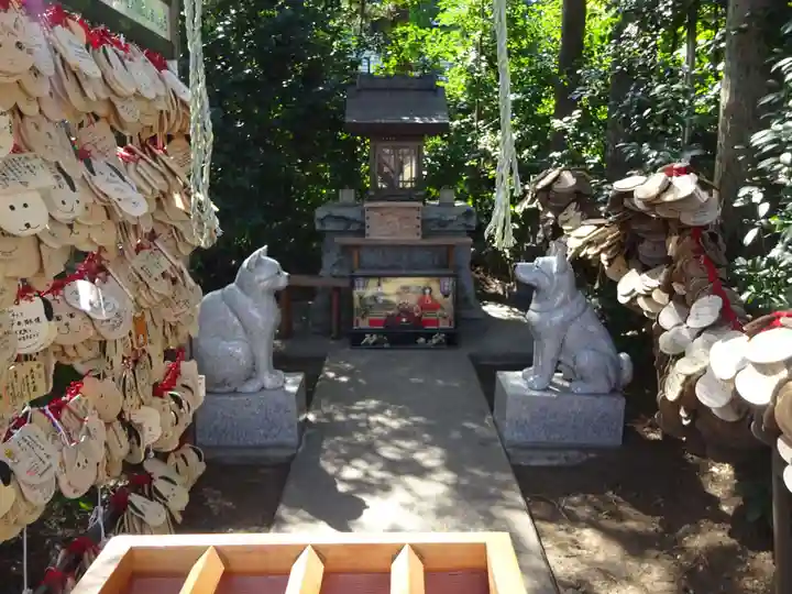 座間神社の末社・摂社