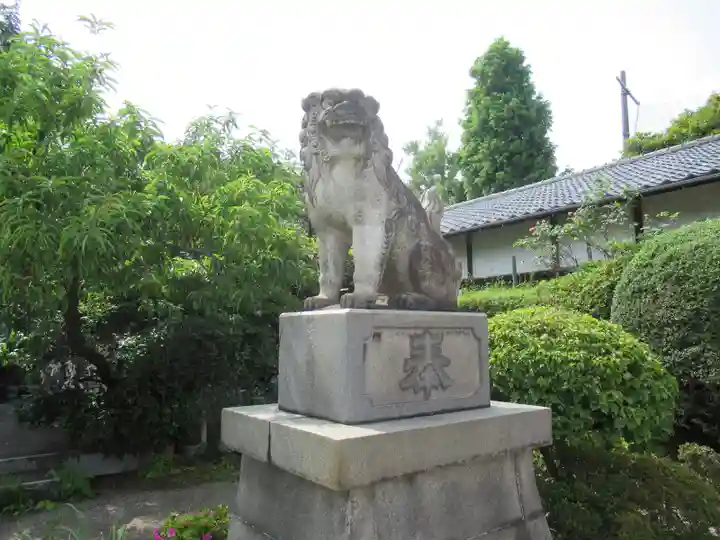 玉姫稲荷神社の狛犬