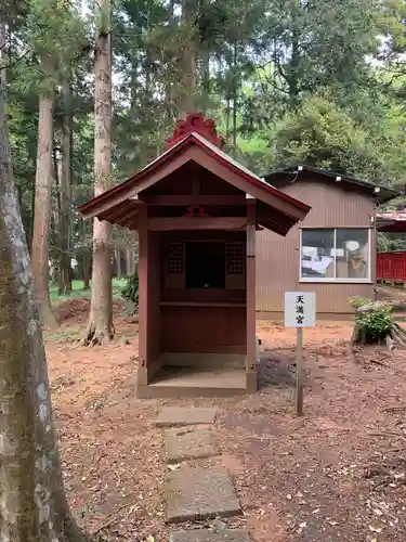 六社神社の末社