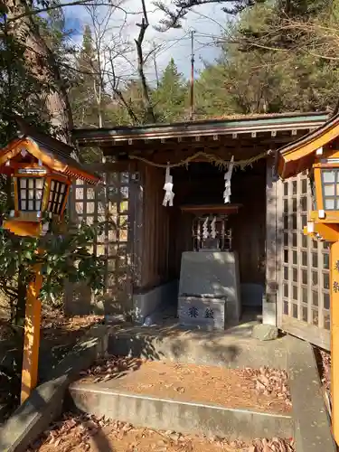 新倉富士浅間神社の末社・摂社