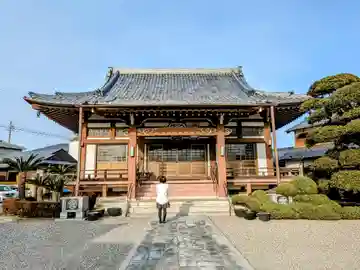 慈恩寺の本殿・本堂
