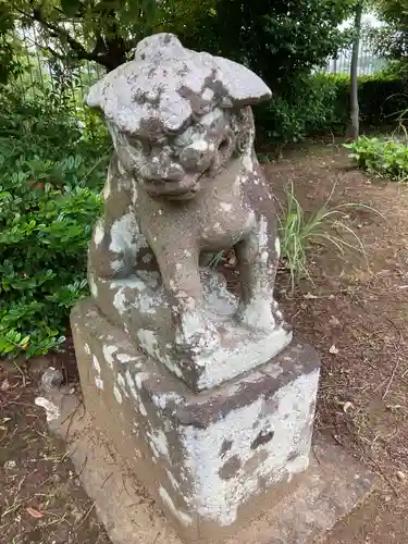 栗木御嶽神社の狛犬