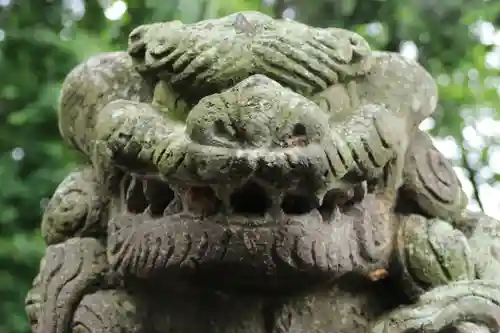 高司神社〜むすびの神の鎮まる社〜の狛犬