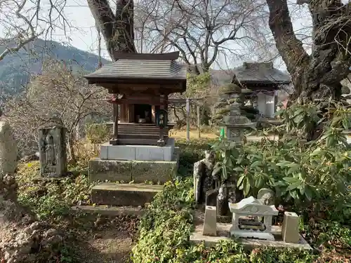 西源寺の末社・摂社