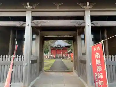 西蓮寺の山門・神門