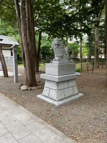 新琴似神社の狛犬