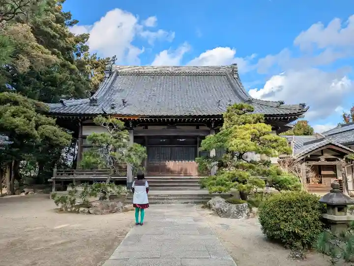 寿福寺の本殿・本堂