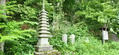 唐松山　護国寺の塔