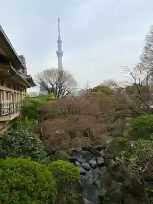 待乳山聖天（本龍院）の{uncategorized: "未分類", other: "その他", undefined: "問題あり", building: "その他建物", grave: "お墓", sacred_gate: "鳥居", guardian: "狛犬", statue: "像", buddha: "仏像", history: "歴史", nature: "自然", garden: "庭園", animal: "動物", pagoda: "塔", temizu: "手水舎", mountain_gate: "山門・神門", sanctuary: "本殿・本堂", subordinate: "末社・摂社", art: "芸術", scenery: "景色", jizo: "地蔵", ema: "絵馬", goshuin: "御朱印", omikuji: "おみくじ", items: "授与品その他", amulet: "お守り", goshuincho: "御朱印帳", eats: "食事", festival: "お祭り", votive_dance: "神楽", shichigosan: "七五三参", wedding: "結婚式", experience: "体験その他", initially: "初詣", around: "周辺", anti_infection: "感染症対策"}