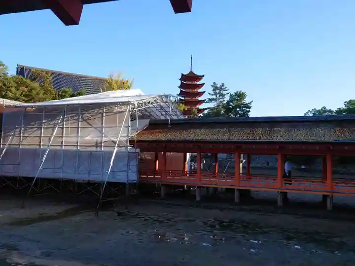 厳島神社(広島県)