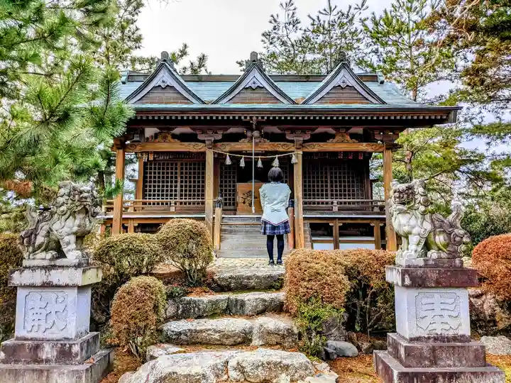 石上寺の本殿・本堂