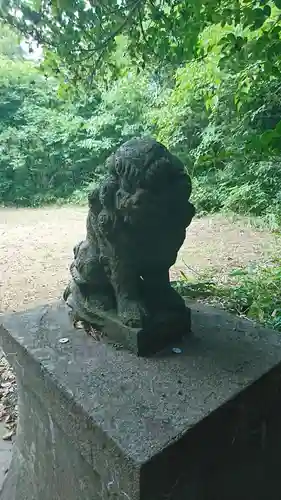 八雲神社・春日神社の狛犬