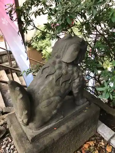 上目黒氷川神社の狛犬