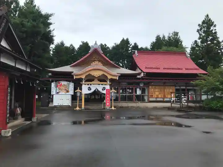 弘前八幡宮の本殿・本堂