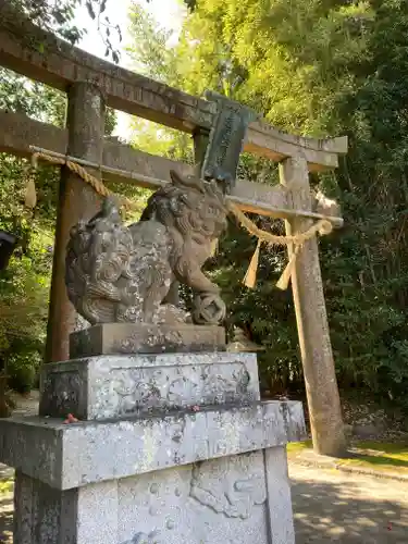 走田神社の狛犬