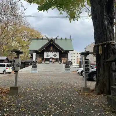 札幌諏訪神社の本殿・本堂