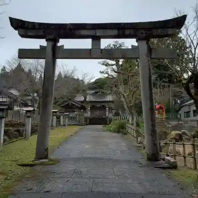 神杉伊豆牟比咩字神社の鳥居