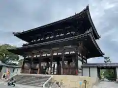 仁和寺の山門