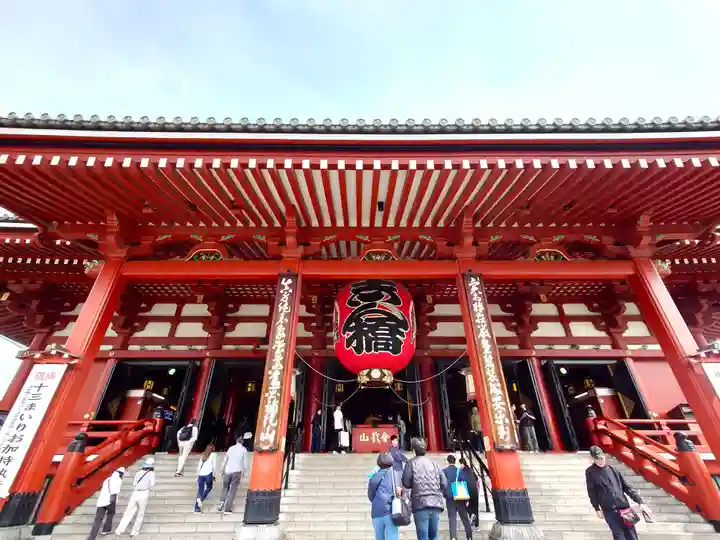 浅草寺の本殿・本堂